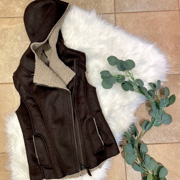 Buffalo | David Bitton Vest - Picture 1 of 4